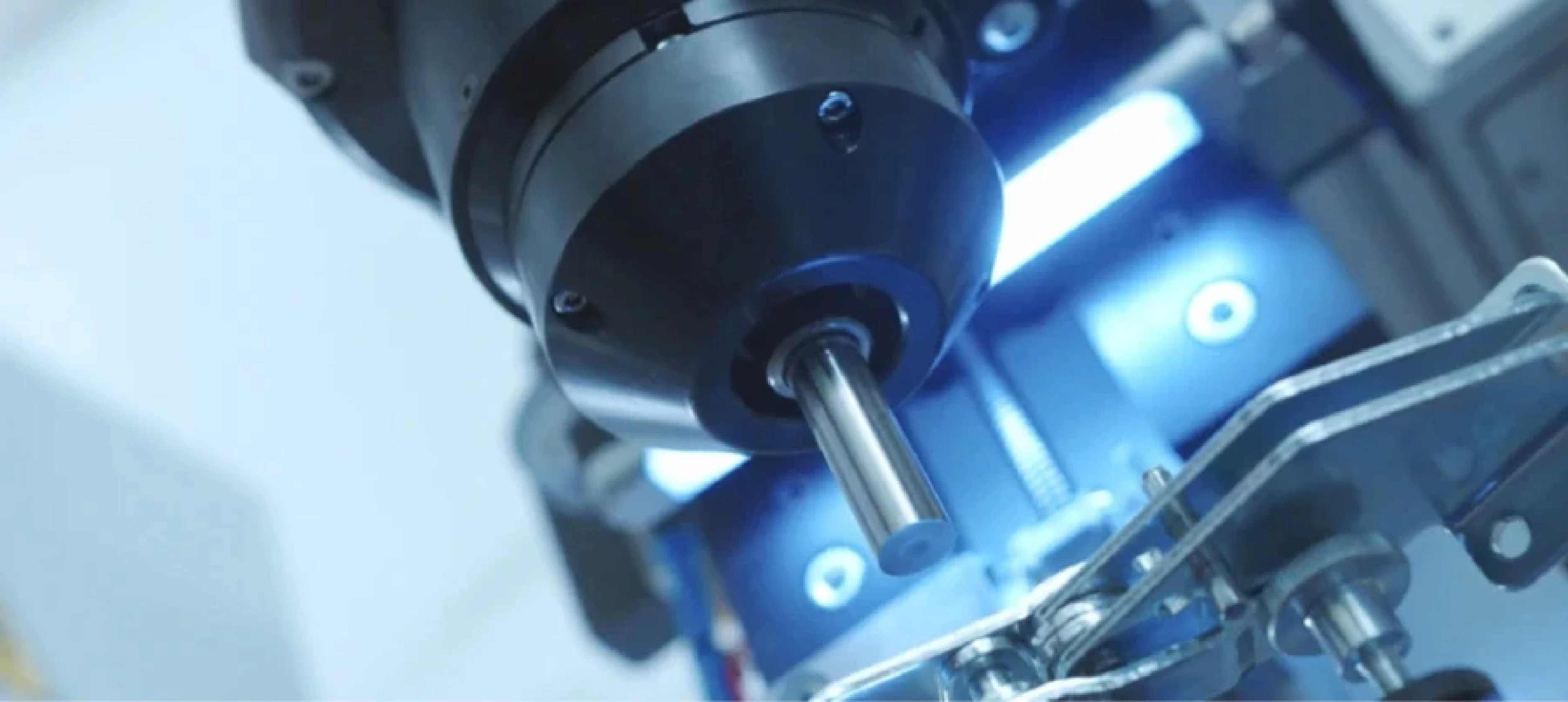 Technologien - Nietmaschine - FMW Friedrich